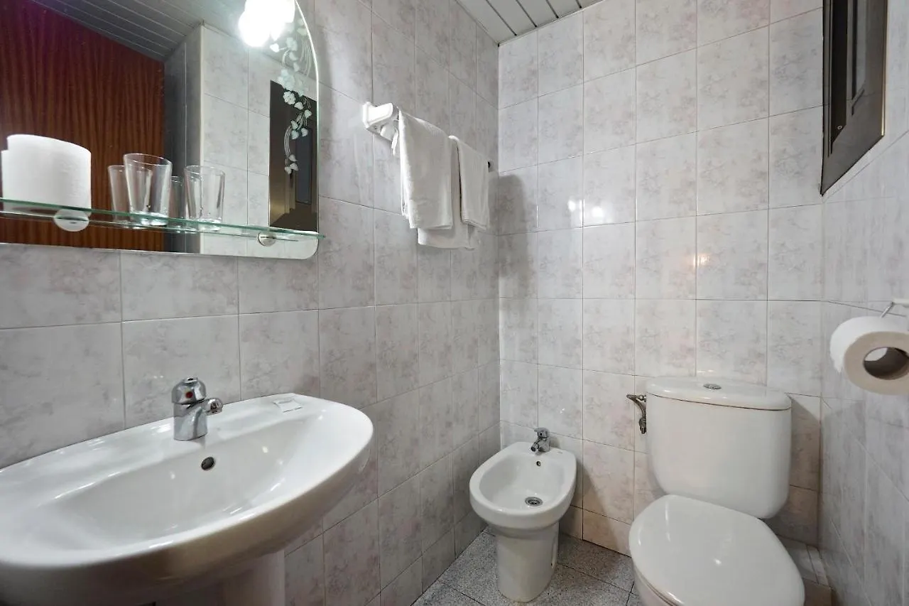 Hostal Ballestero Barcelona 2*,  Spain