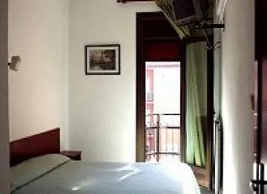 Hostal Ballestero Barcelona